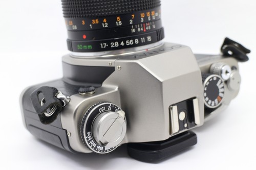 [ N, MINT ] Contax S2 60th Film Camer w/ YASHICA ML 50mm F/1.7 From Japan #41002 - Picture 9 of 22