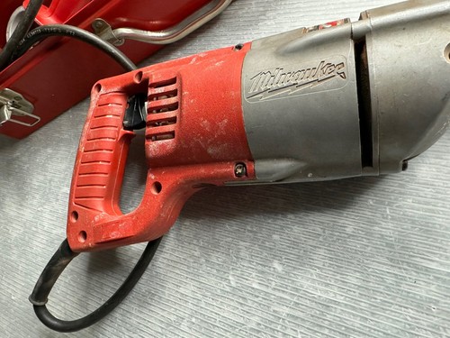 MILWAUKEE TRAPANO A PERCUSSIONE HEAVY-DUTY 1/2" #5398 in valigetta - Foto 5 di 19