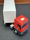 Foto 11 di 14
