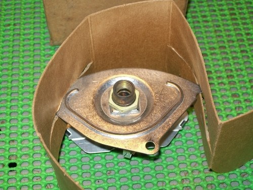 1957 Chrysler Windsor Saratoga NY 300 NOS MoPar OIL PRESSURE GAUGE 1753766 - Picture 2 of 2