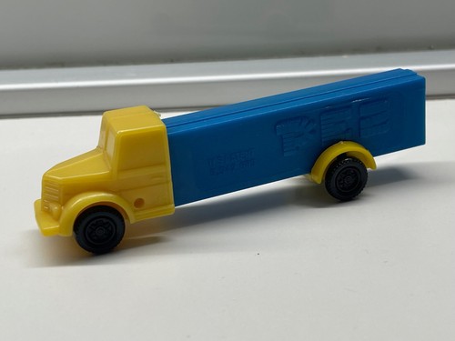 Oldtimer PEZ LKW A16, ohne Füße, 3.9 Jugoslawien, blau & gelb - Bild 1 von 18