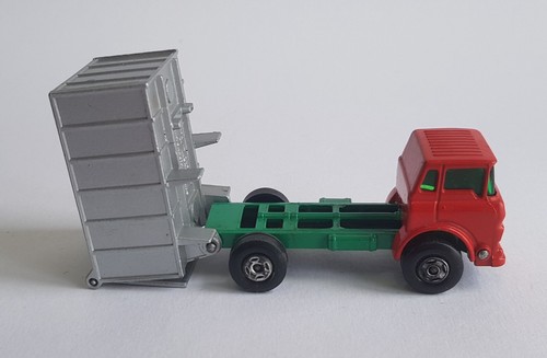 Matchbox Superfast No. 26, GMC Tipper Truck Superb very Near Mint Condition - Picture 8 of 14