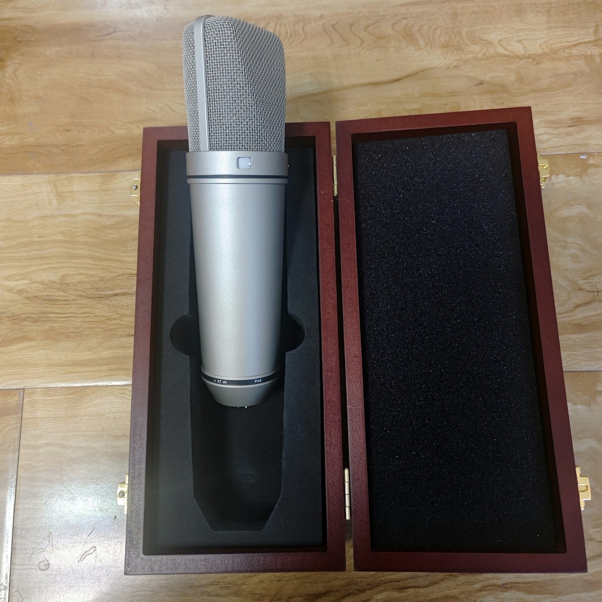 Neumann U 87 Ai Wired Condenser Microphone for sale online Neumann U 87 Ai Wired Condenser Microphone for sale online