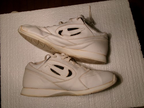 Vintage 1995 Nike Cheer Cheerleading Shoes Sneakers Women 9.5 White 172006-111 - Picture 18 of 18