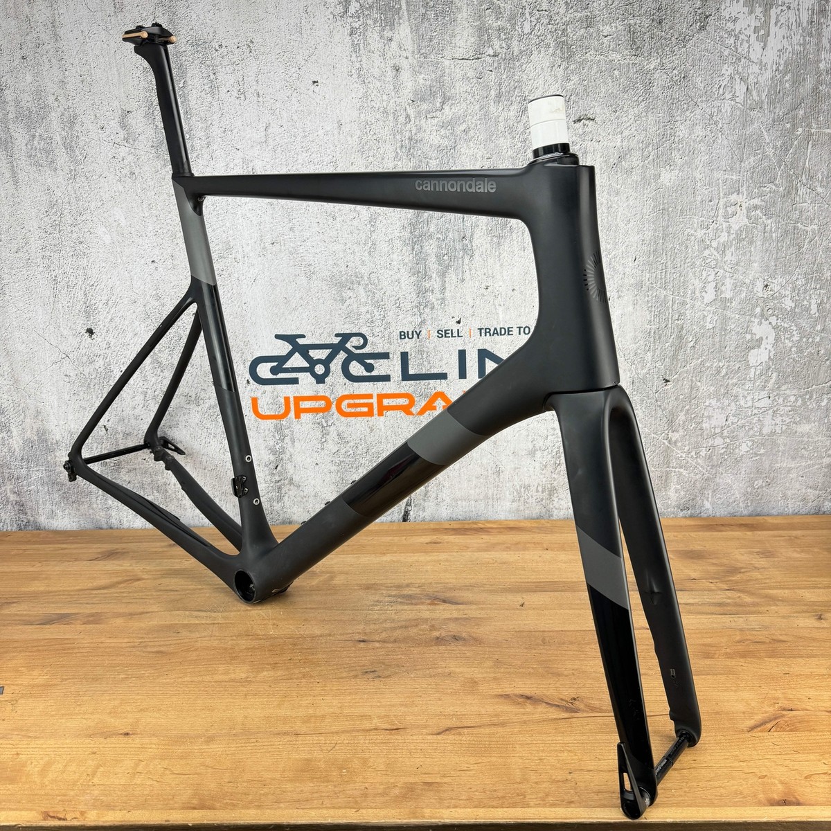 Cannondale 2022 SuperSix EVO Carbon Disc Ultegra