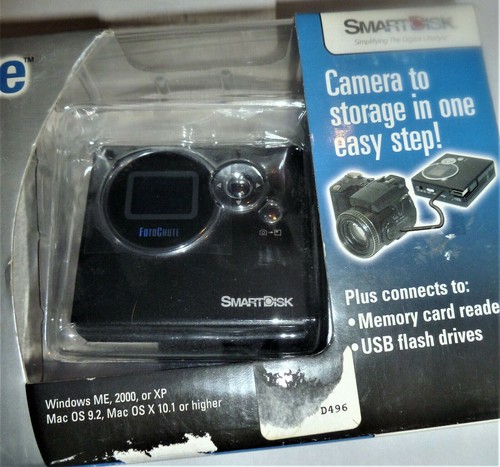 SmartDisk FotoChute 20GB Digital Photo Storage Device - Picture 3 of 7