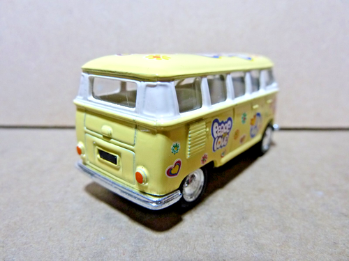 KiNSMART 1962 Volkswagen Classic Hippie Love and Peace Bus 1:64 Scale 2.5 Y-B(E) - Picture 2 of 8
