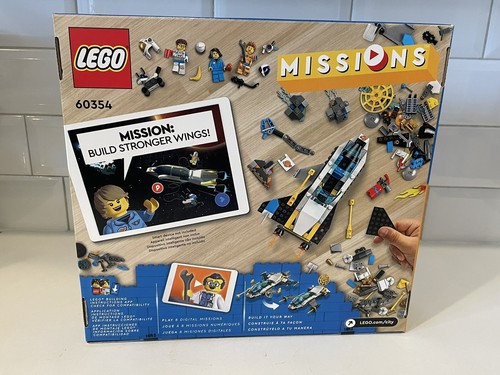 LEGO CITY: Mars Spacecraft Exploration Missions (60354) Space Minifig Play Build - Picture 2 of 7