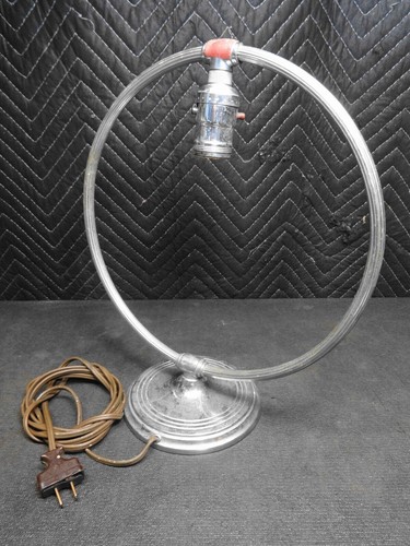 Chase Messing & Kupfer Art Deco Chrom Hoop Schreibtisch/Tischlampe 1930’s - Bild 4 von 9