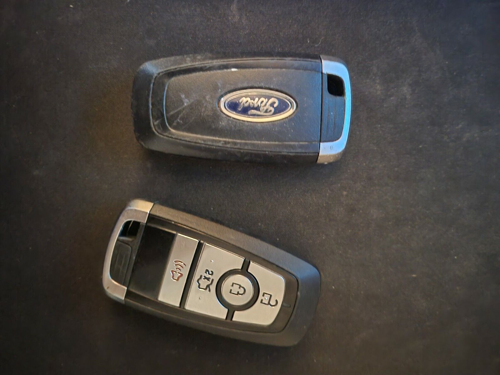2019 Ford Fusion Keyfob (x2) - Gem