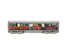 New York City Graffiti Art Diecast Subway Pullback Toy 7 Inches Long v1UJ