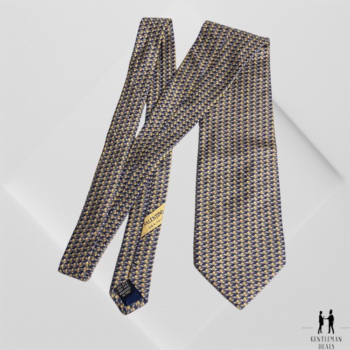 Valentino Mens 100% Heavy Silk Necktie ITALY Designer Geometric Smooth 57x4 - Picture 2 of 9
