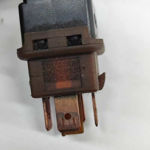 Porsche 911 996 Bremspedalsensor 99661311101 3.4 Benzin 221KW 1999 28931552 - Picture 6 of 6