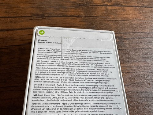 Apple iPhone 15 128GB GREEN A3090 UNLOCKED NEW SEALED 1 YEAR APPLE WARRANTY VAT - Afbeelding 3 van 5