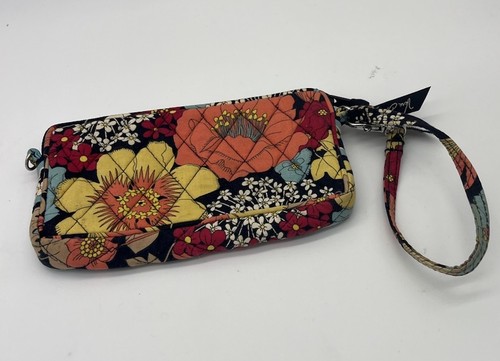 Vera Bradley HAPPY SNAILS Wristlet Wallet Floral Quilted Zip Closure - Picture 10 of 10