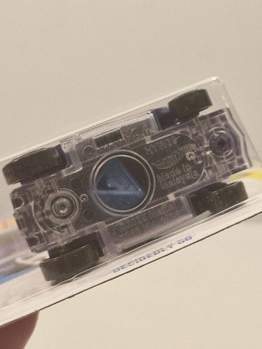 Hot Wheels Decidedly Go #188 Purple 2025 Magic 8 Ball Series Collectible - Picture 3 of 6