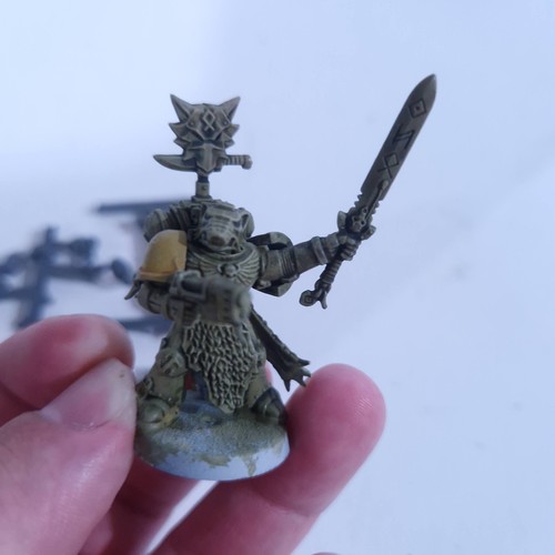 Space Wolves Captain And Spares Warhammer 40k - Picture 3 of 3