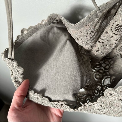 Gilly Hicks Grey V-Neck Crochet Lace Bralette NWOT Size Large Chic Cute Dainty - Picture 7 of 16