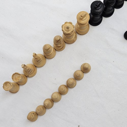 K&C London Staunton Boxwood Chess Men 6cm King Vintage Set Complete VGC - Picture 6 of 15