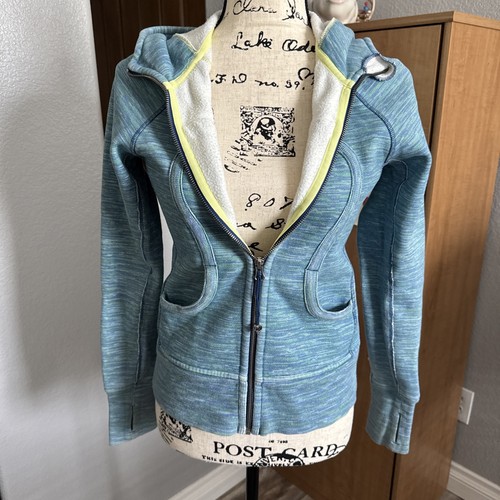 Lululemon Size 4 scuba Heavy fleece hoodie zip sweatshirt blue green. Awesome!