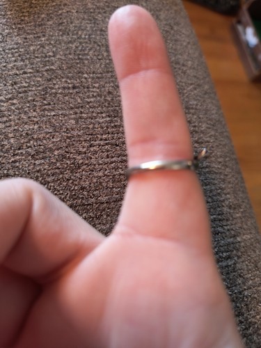 Sterling Silver Bull Scull Ring Size 6. - Picture 3 of 5