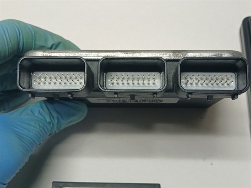 Harley-Davidson 2015 Street Glide ECM & BCM Security Modules & Fobs 41600057 - Picture 7 of 10