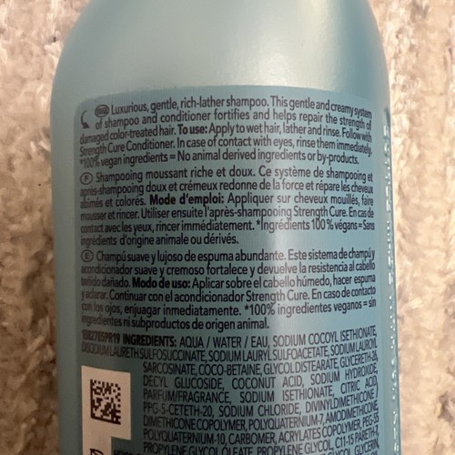Pureology Strength Cure Shampoo 9 oz / 266 ml (h3) - Foto 5 di 8