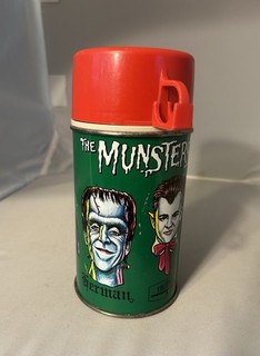 1965 Munsters thermos Good Condition