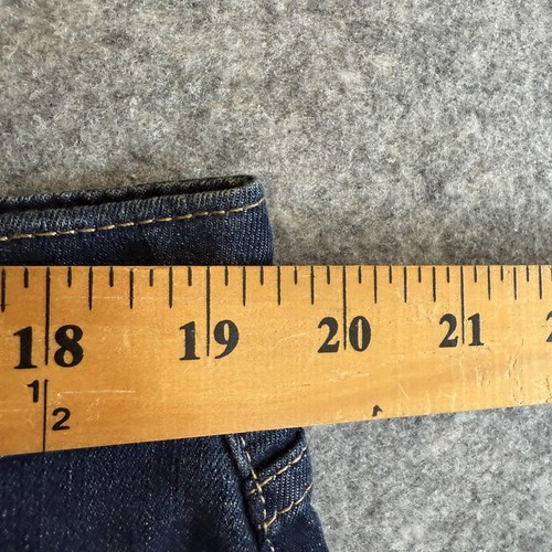 Pantalones Cortos Levi Strauss Signature Dorados Para Mujer 18 W34 Azul Denim Tiro Medio 5 Pulgadas Nuevos - Imagen 4 de 7