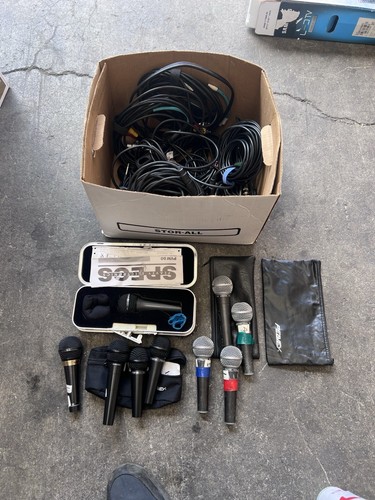 Lot Of 9 Mixed Microphones Shure SM58 & Peavy. Microphones & Cables