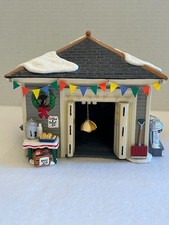 Dept 56 Original Snow Village "Another Man's Treasure" Garage & 21 Accessories