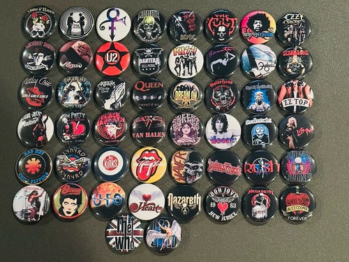 Verschiedene Rock Band Knöpfe / Pins 50er Set