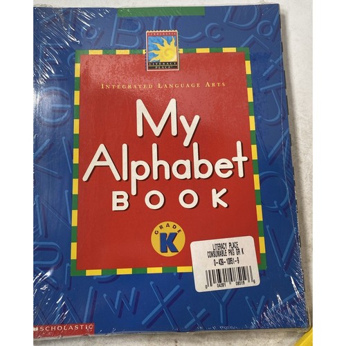 Scholastic - Pre K - 3 GRADE Workbook with Motivational Pre Owned - Picture 2 of 4