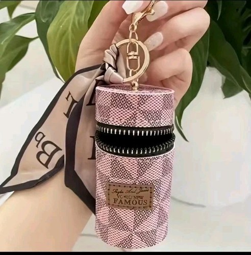 Luxury Lipstick holder keychain bag pendant - Pink - Picture 2 of 4