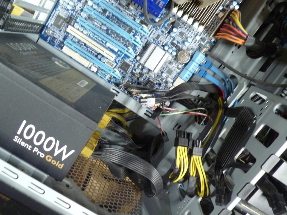 Cooler Master Silent Pro Gold 1000W (RS-A00-80GA-D3) Power Supply - Image 3 of 4