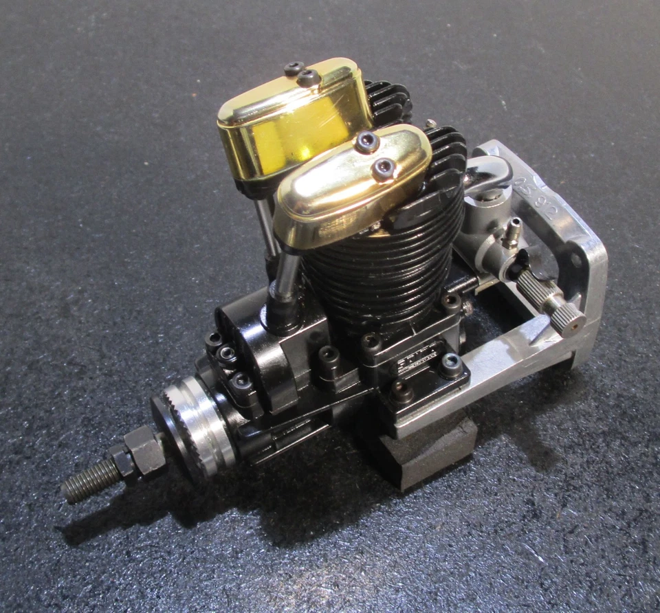 SAITO FA-56B GK 9.18cc Hemi Head 4 stroke glow engine with muffler for R/C f/s - Image 4 of 4