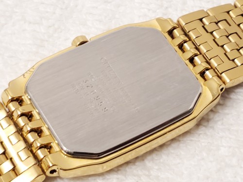 Vintage Citizen Men's Gold Tone Quartz Date Watch Base Metal Stainless Steel WR - Picture 9 of 12