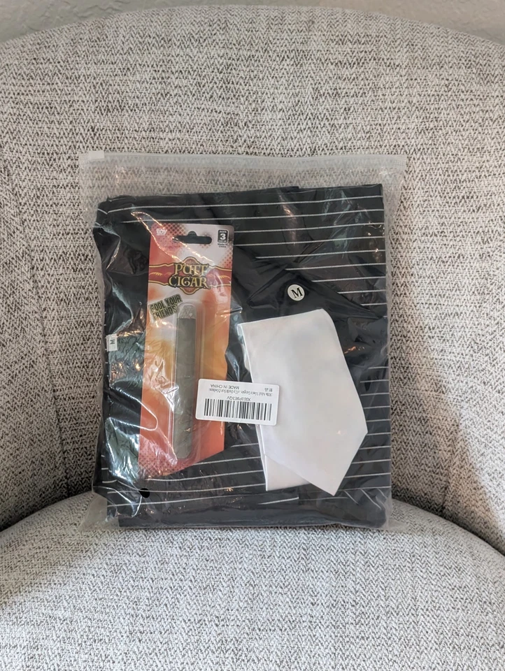 1920's Gangster Halloween Costume Men's Shirt, Vest, Tie, Cigar (Medium Size) - Image 3 of 4