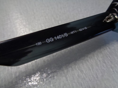 Occhiali da sole donna Gucci GG1401/S, made in Italy, toni grigi. - Foto 8 di 9