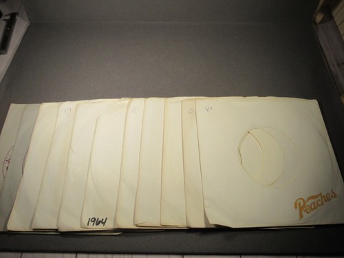 RECORDS 45s Vintage Mixed Set of 11 Sleeved Well Played "BEATLES PETER & GORDON" - Picture 11 of 12