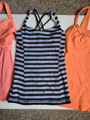 LOT Of 3!!! Lululemon yoga tank tops with built-in bra size Small B3 - Picture 6 of 12