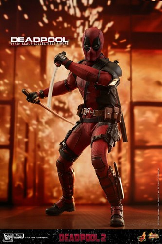 New Hot Toys MMS490 Deadpool 2 New 1/6 2.0 Figure In Stock - Picture 8 of 9