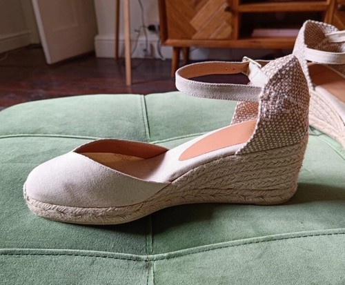 BNWT Ivory canvas Castaner Chiarita wedge espadrilles with ankle strap RRP £125 - Foto 2 di 6