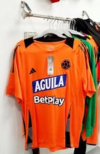 CONJUNTO SHORTS Y CAMISETA ENTRENAMIENTO SELECCION COLOMBIA - SOCCER KIT