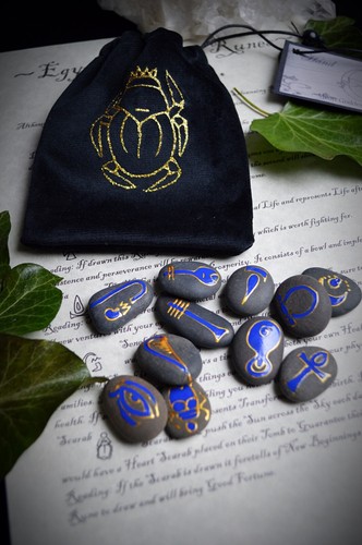 Rune Stones Egyptian Oracle Wicca Pagan Witchcraft Divination Scarab Bag - Picture 6 of 6