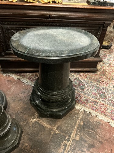 19TH  CENTURY ORIGINAL ANTIQUE  GREEN GRANITE HAND CARVED  PEDESTAL COLUMN   - Picture 2 of 7