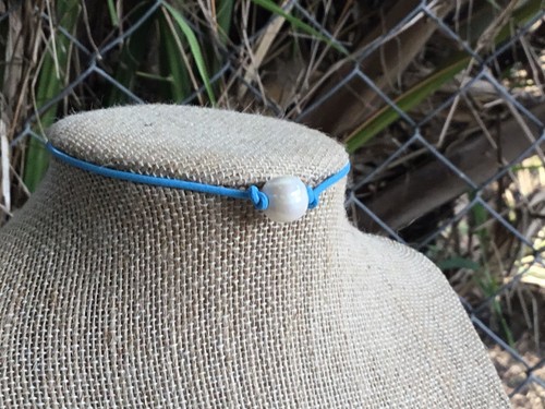 Pearl Choker, Single Freshwater Pearl and Leather Choker Necklace - Picture 50 of 180