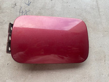 Mercedes R129 300SL-24V Tankdeckel  Tankklappe Almadinrot 512
