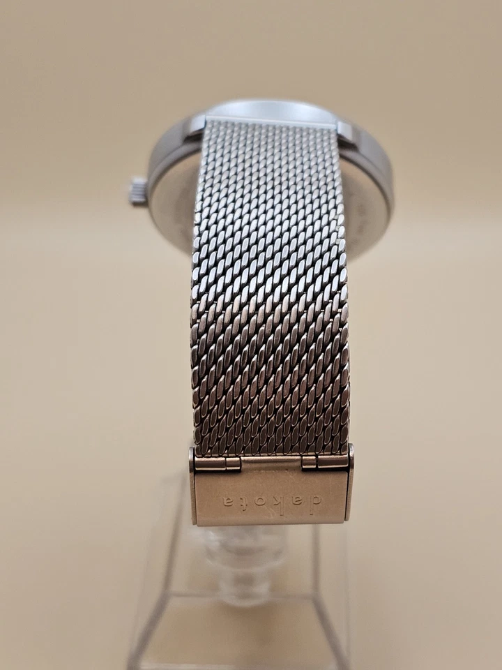 Аналоговые мужские кварцевые часы Dakota сталь 30 метров WR синий циферблат цвета Sunburst 🔥как новые🔥 - Изображение 4 из 4