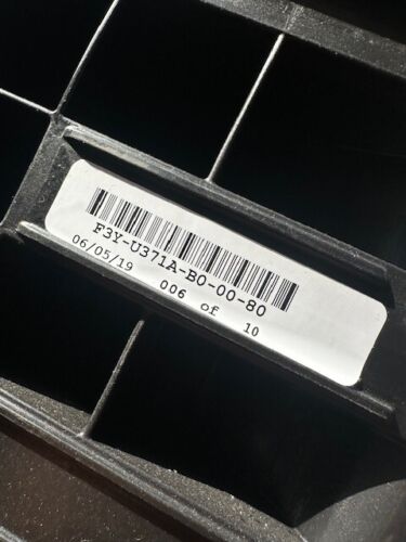 YAMAHA DOUBLE SEAT ASSEMBLY - F3Y-U371A-B0-00 - Picture 8 of 8